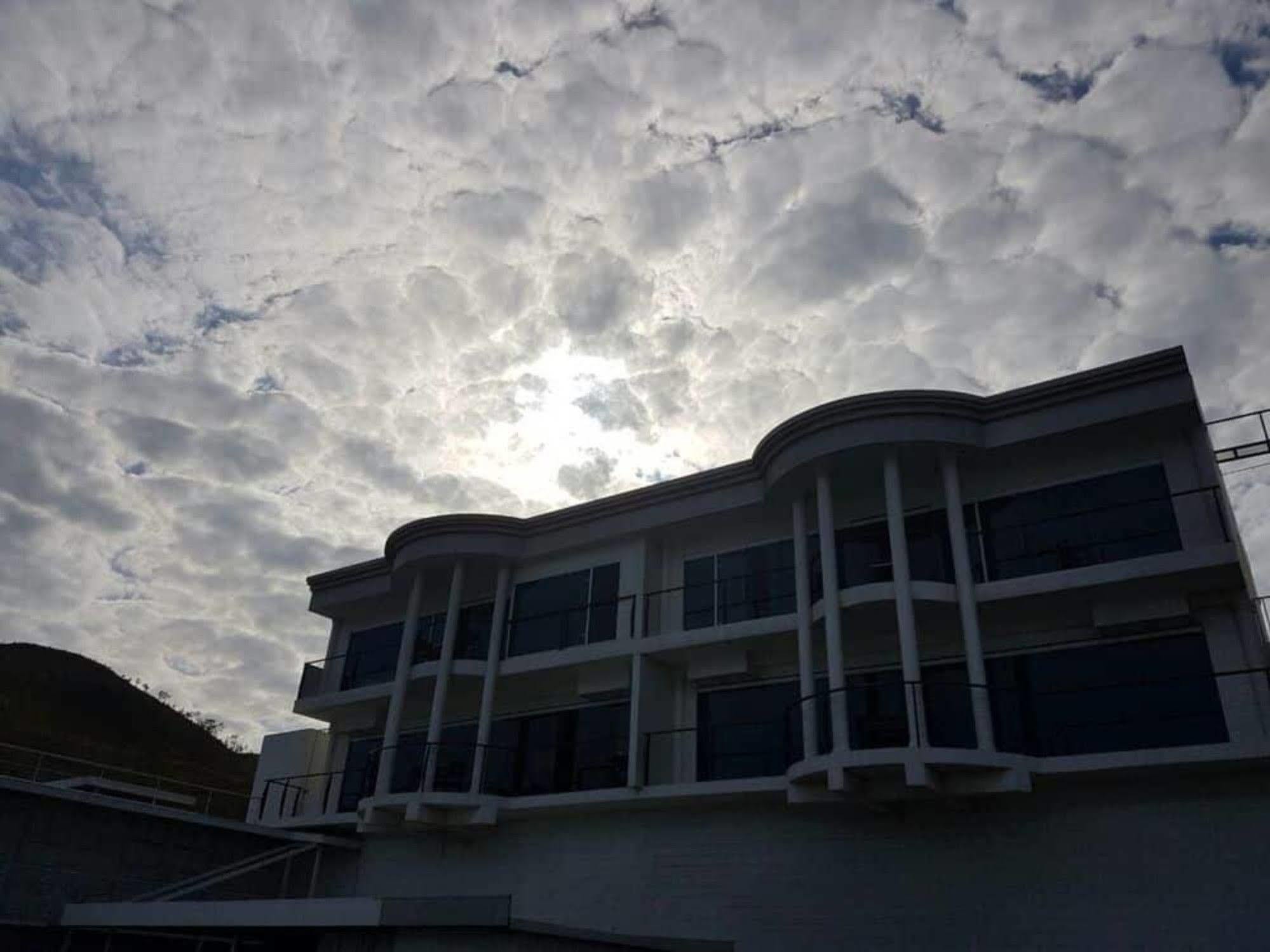 Lamana Hotel Port Moresby Buitenkant foto